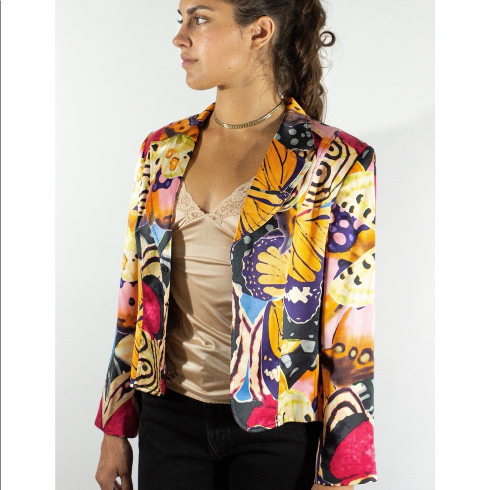 Alberto Makali abstract butterfly silk blazer.